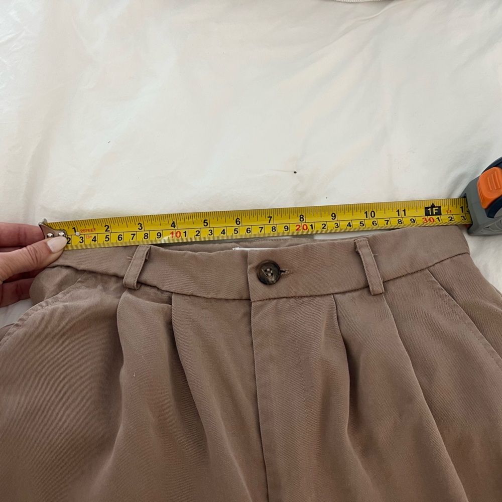 Reformation High-Waist Straight Leg Pants in Beige - Picture 4 of 4